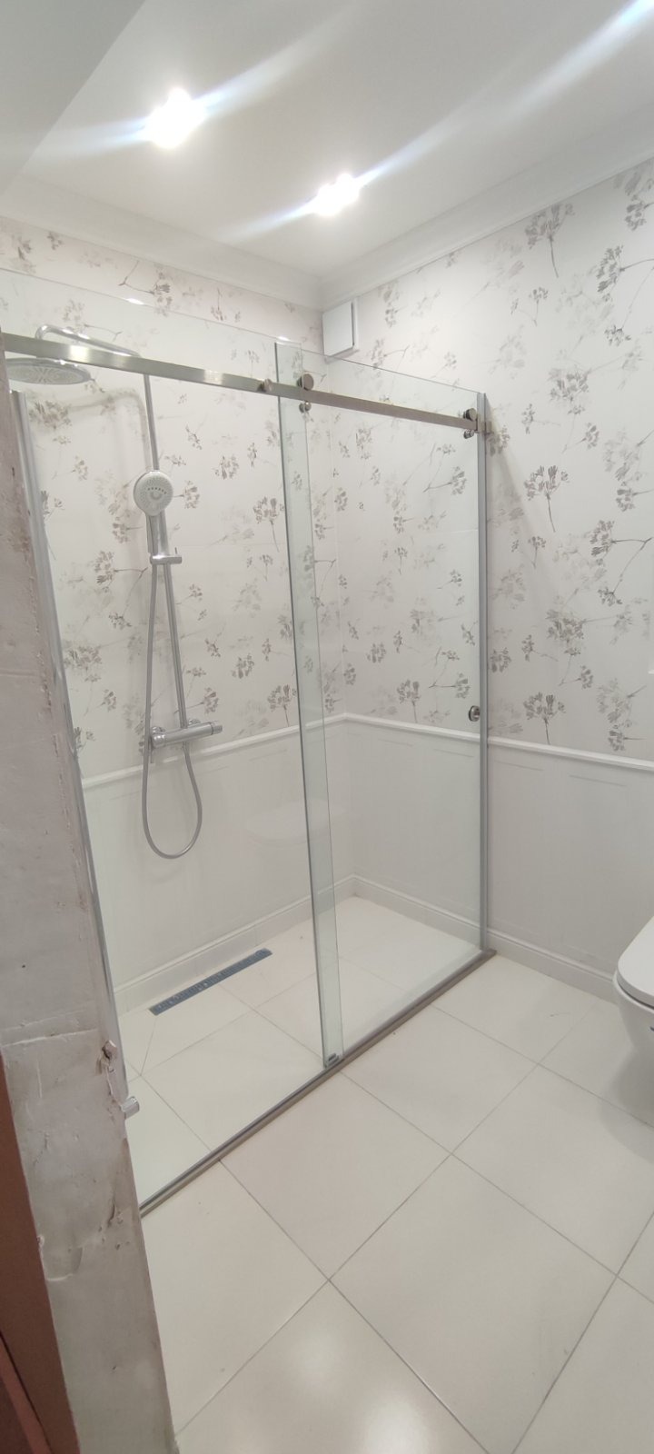 Cabină duș sticlă